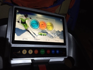 Body Building Commercial Gym Treadmill Technogym 16.1 Inch TFT Color Screen